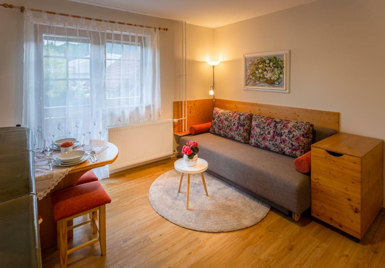 Apartmaji Volf Zgornje Gorje Eksteriør billede